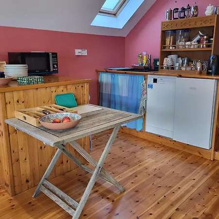 Bed & Breakfast The Boat House Adrigole