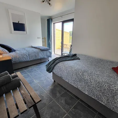 Bed & Breakfast The Boat House Adrigole