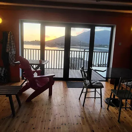 The Boat House Отель типа 