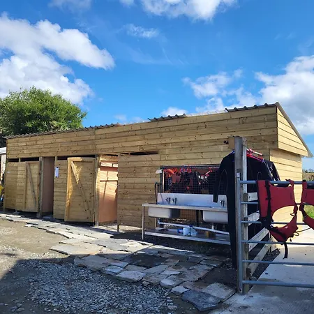 The Boat House Bed & Breakfast 3*