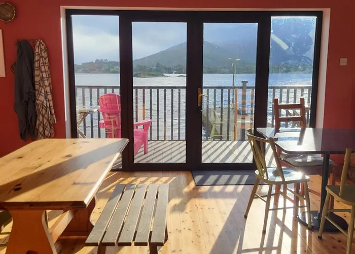 The Boat House Nocleg ze śniadaniem