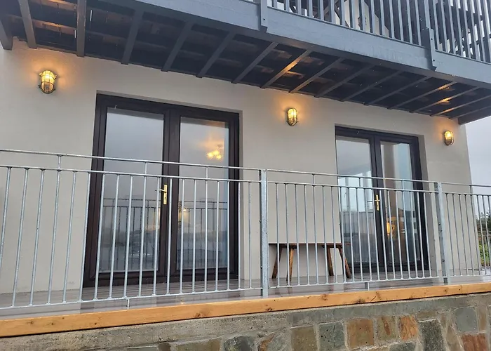 The Boat House Bed & Breakfast