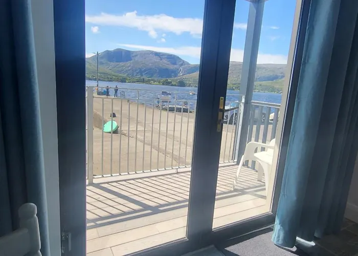 The Boat House Bed & Breakfast 3*